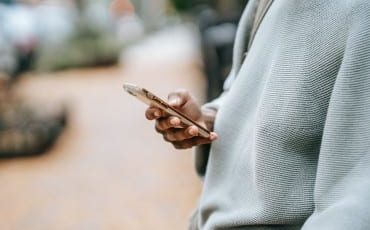 cara menghapus email di hp