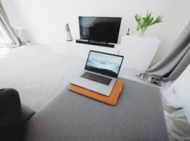 cara menghubungkan laptop ke TV tanpa kabel