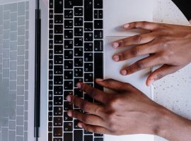 cara menambah file di word