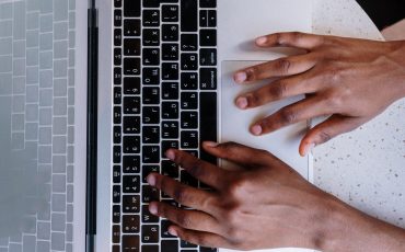 cara menambah file di word