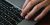 cara mengatasi keyboard laptop mengetik sendiri