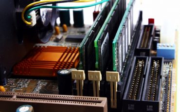 perbedaan ssd dan hdd