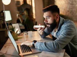cara mengetik dengan suara di laptop