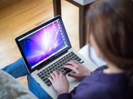 cara refresh laptop