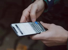 cara mengetik dengan suara di hp