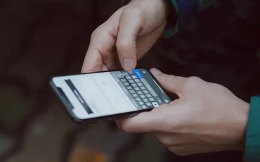 cara mengetik dengan suara di hp