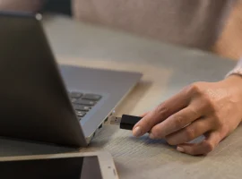 cara memperbaiki file yang corrupt di flashdisk