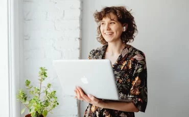 cara menghubungkan headset bluetooth ke laptop