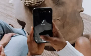 kelebihan dan kekurangan oppo f9