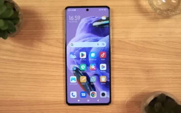 realme 10 vs poco m5
