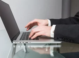 cara merawat laptop touchscreen