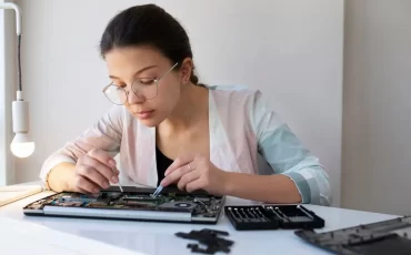 penyebab kabel fleksibel laptop rusak
