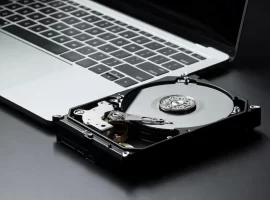 apa perbedaan ssd dan hdd