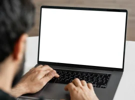 lcd laptop kemasukan air