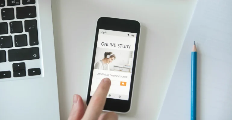 iphone untuk pelajar