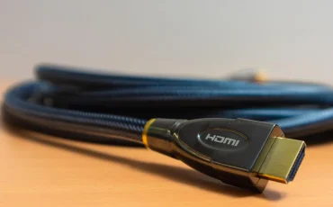 perbedaan displayport dan hdmi